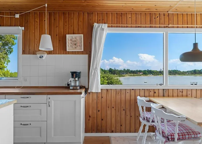 Holiday home Rajna - 30m From The Sea By Interhome Martofte