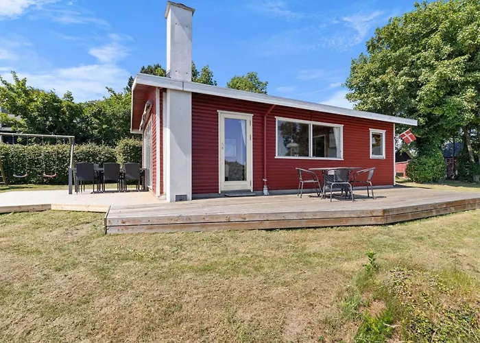 Rajna - 30m From The Sea By Interhome