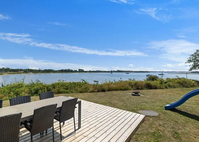 Rajna - 30m From The Sea By Interhome Holiday home